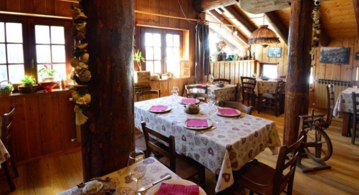 Hotel Au Charmant Petit Lac, Champoluc ski chalet, image 5